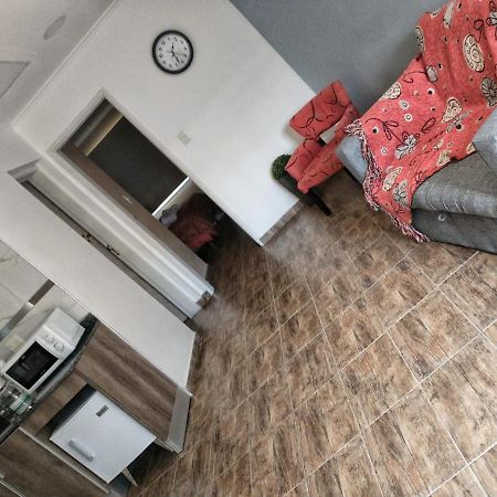 エル・カラファテ La Colmena Apartsアパートホテル エクステリア 写真