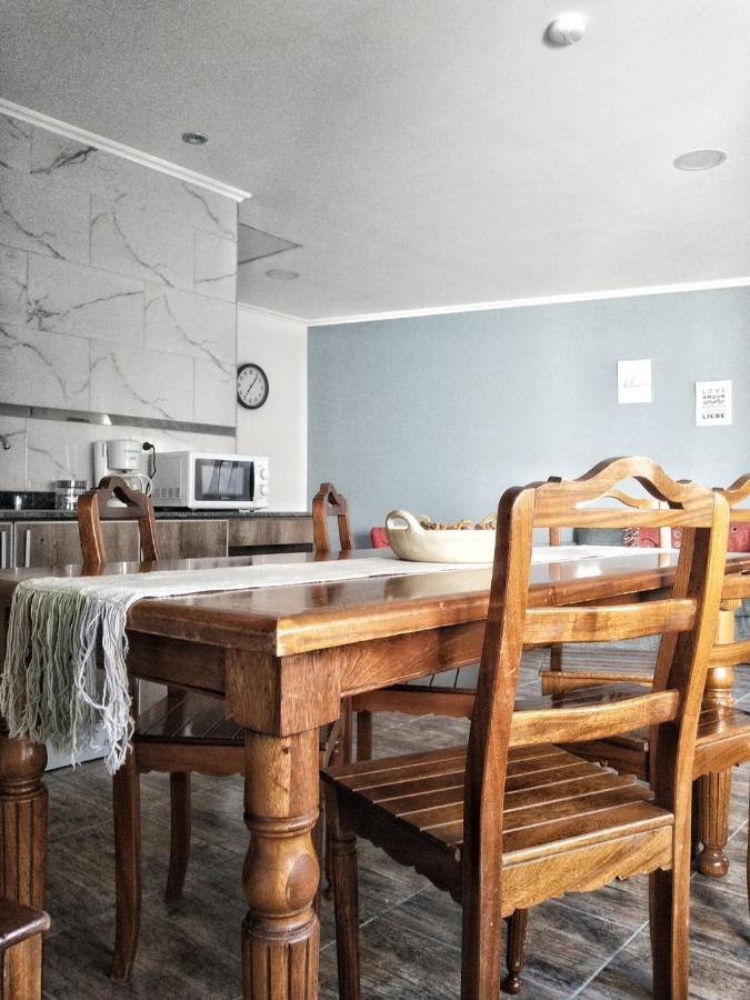 エル・カラファテ La Colmena Apartsアパートホテル エクステリア 写真